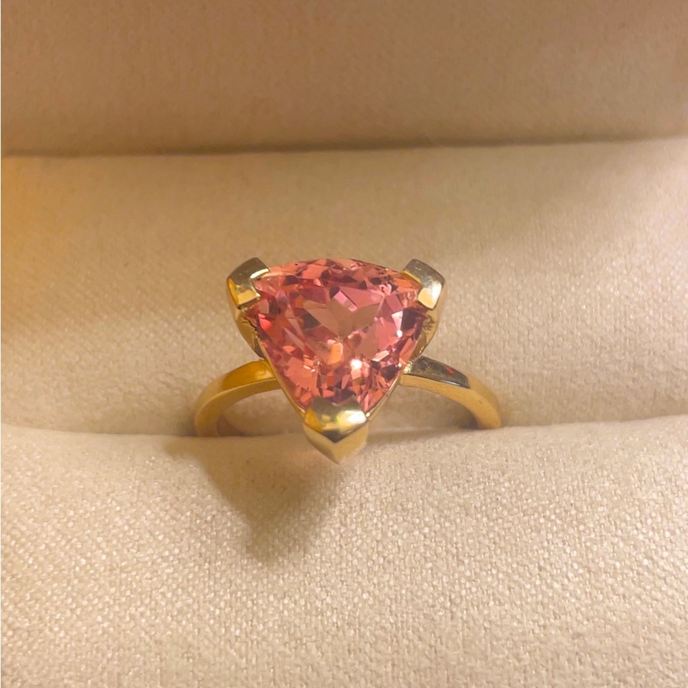 6ct peach sapphire ring in 14k gold. Enhanced. Size 7. Lab Created